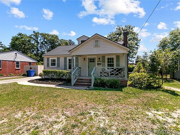 3rd image of 204 Kirkland Dr