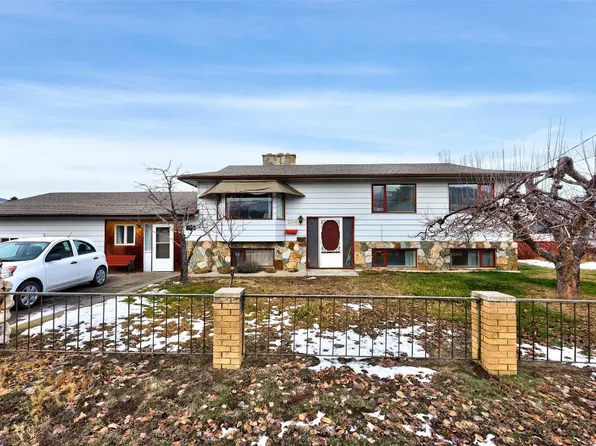 2248 Tranquille Rd, Kamloops, BC V2B 3N2