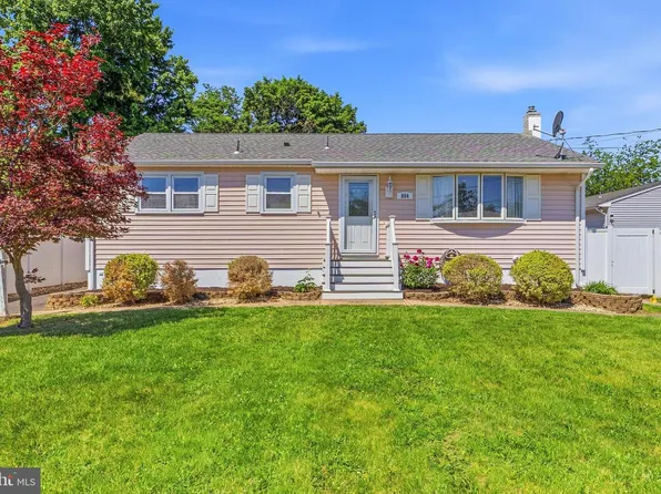 854 Nelson Pl, Piscataway, NJ 08854