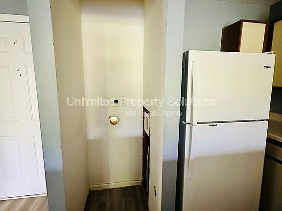 3rd image of 205 Sunn Aire Ct APT B