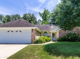 805 Village Gate Cir, Nacogdoches, TX 75961