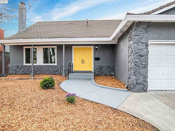 5th image of 2017 Willow Dr