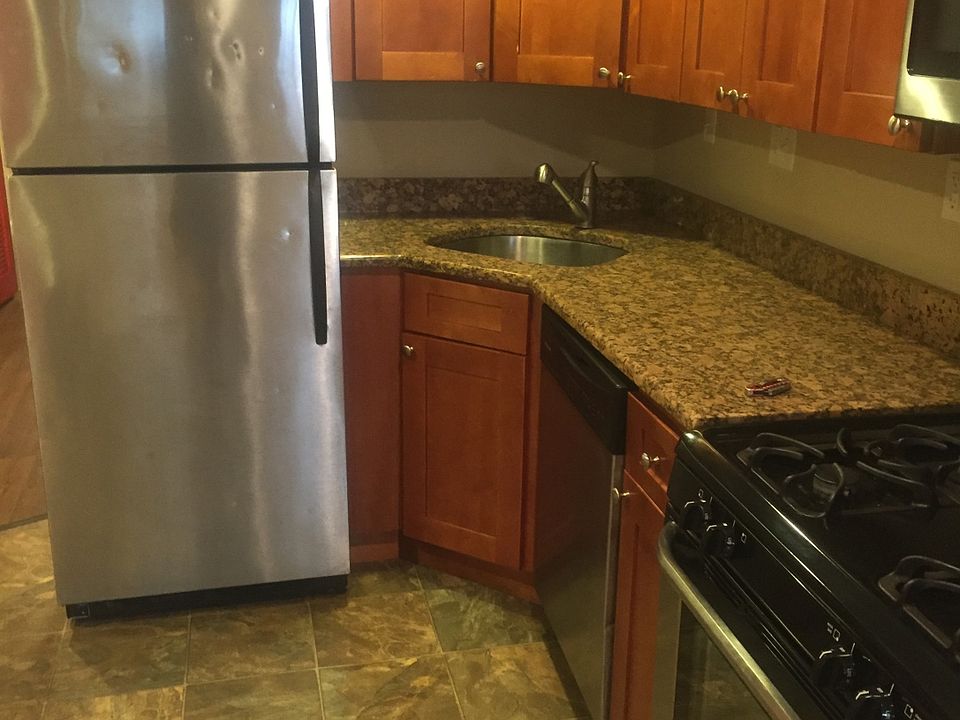 1st image of 2030 N 17th St #1