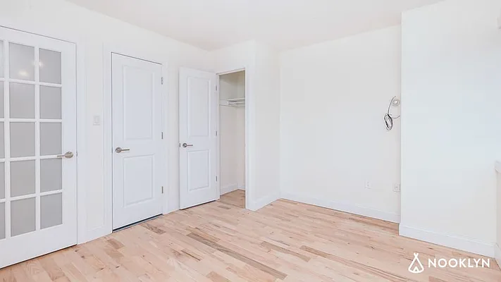 Rented by Nooklyn NYC LLC | media 11