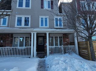 3843 Strandherd Dr #B, Ottawa, ON K2J0K3