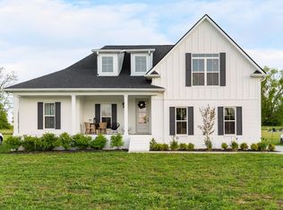 1584 Hickory Ridge Rd, Lebanon, TN 37087