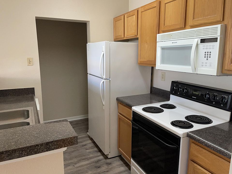1st image of 10764 70th Ave #7208