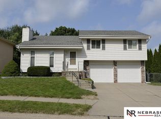6612 S 86th Avenue Cir, Ralston, NE 68127