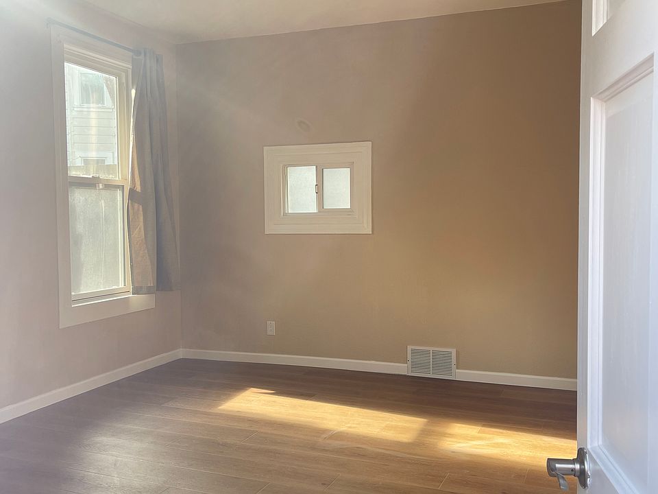 1st image of 2603 McAllister St