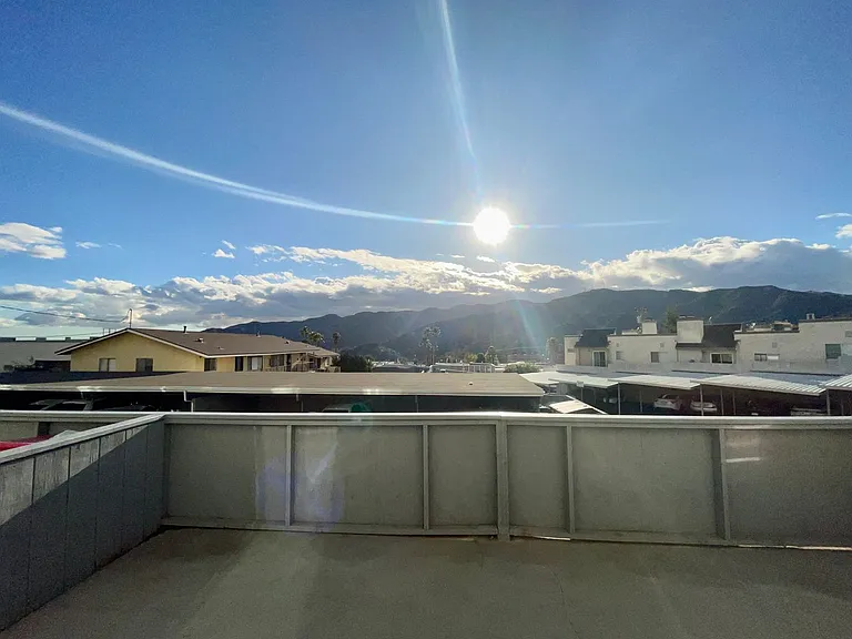 FOOTHILL VILLAGE — Photo 37