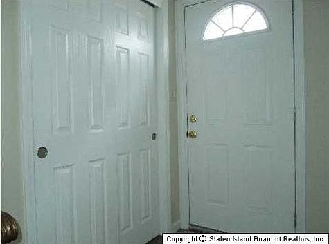 2nd image of 153 Ontario Ave