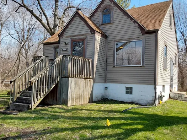4431 Ellsworth Pl, Gary, IN 46408