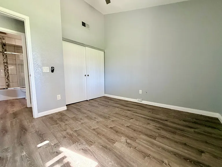44380 E Sundown Crest Dr — Photo 12