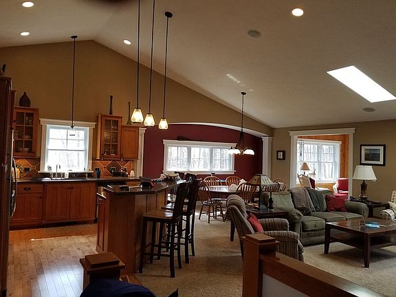 5th image of 699 Headwaters Dr NE