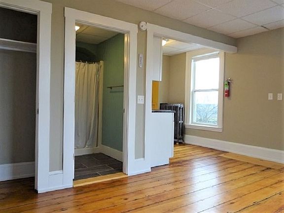 5th image of 21 State St APT 5