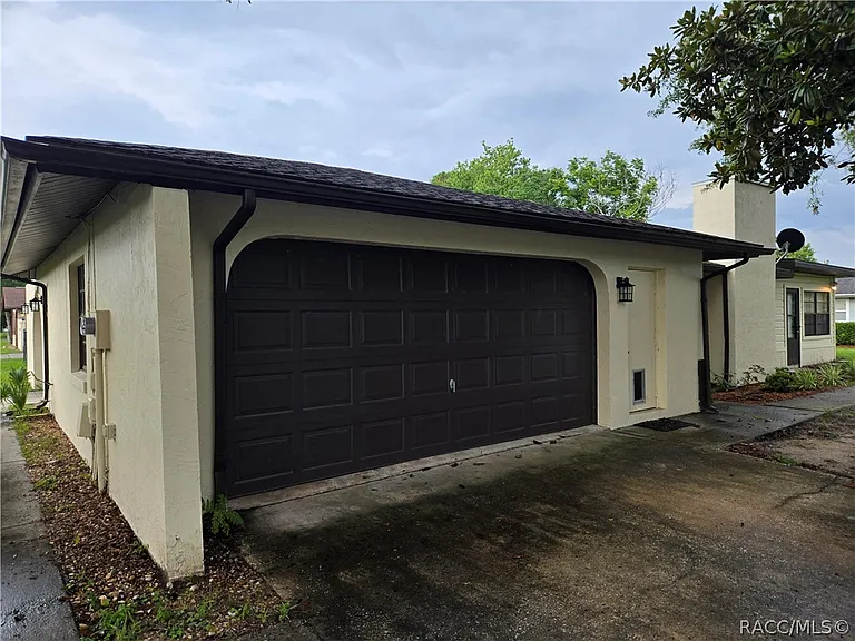 4190 S Centennial Ave — Photo 3