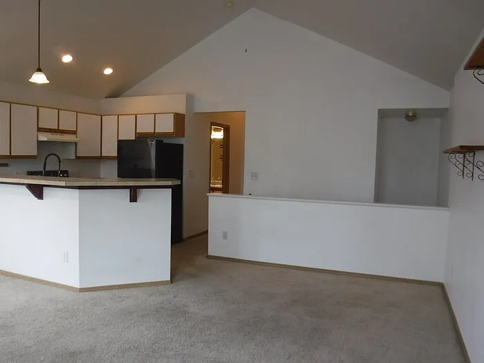 732A Skyla Ct — Photo 2