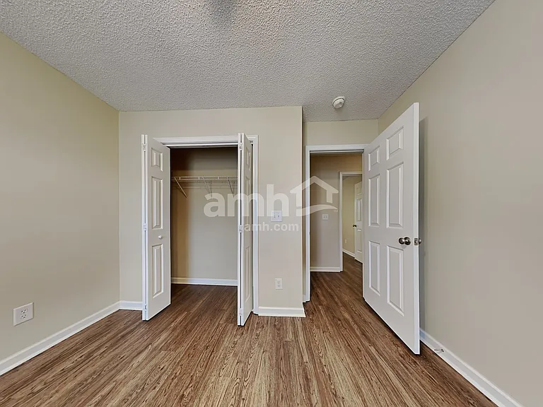 149 Trickle Dr — Photo 14