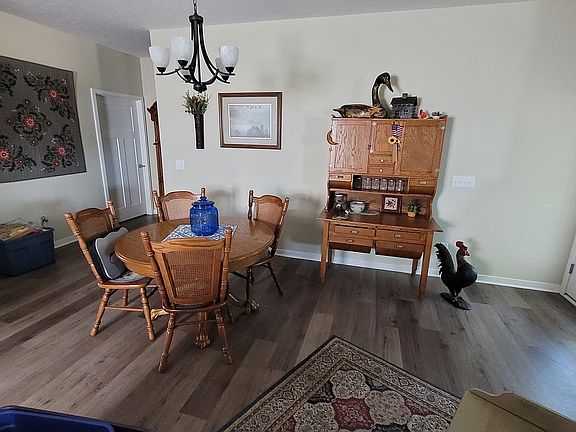 3rd image of 220 Wallace Ave