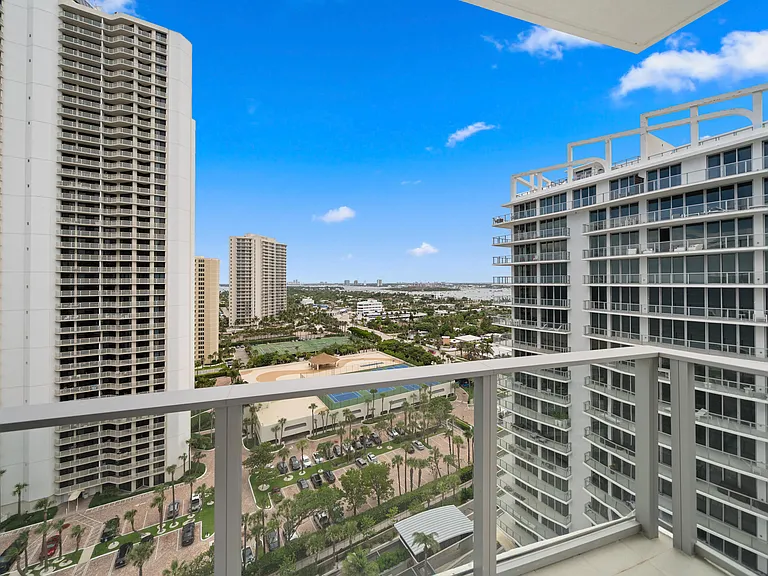 3100 N Ocean Dr #H-1608 — Photo 25