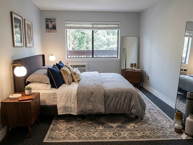 21 Hillside Ter #D — Photo 9
