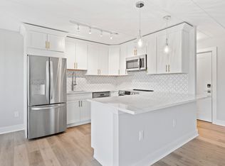 102 Windermere Ave #301, Wayne, PA 19087