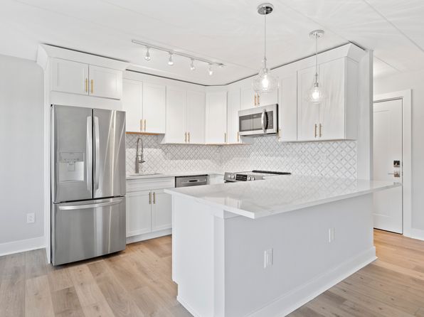 102 Windermere Ave #301