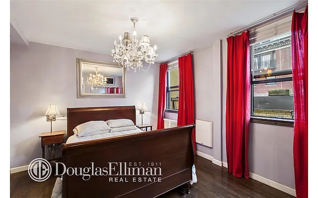 Sold by Douglas Elliman | media 28
