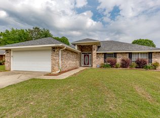 13613 Huntington Cir, Gulfport, MS 39503