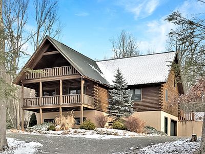 106 Rock Spring Dr, Greentown, PA, 18426