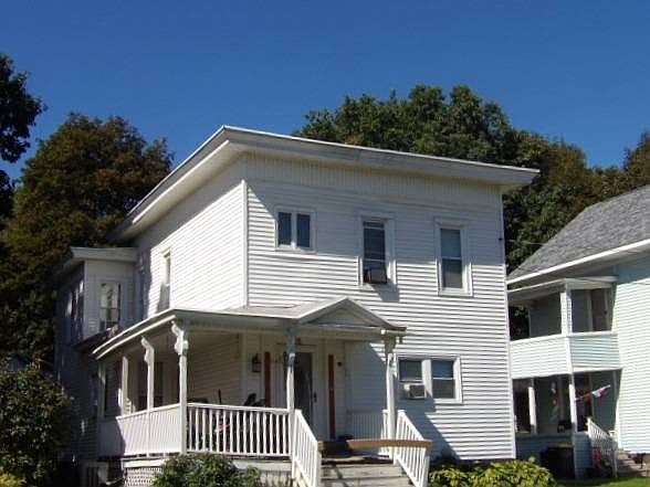 2nd image of 28 Elm St