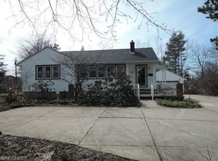 2120 Som Center Rd, Cleveland, OH 44124