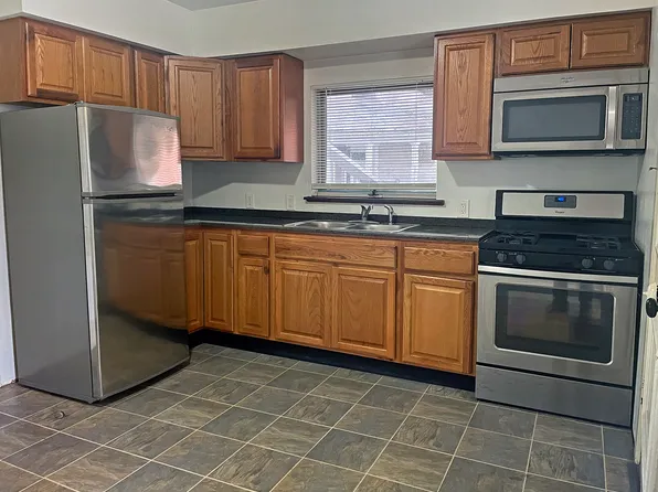 (undisclosed Address), Oneonta, NY 13820