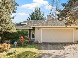 10870 SW 108th Ave, Tigard, OR 97223