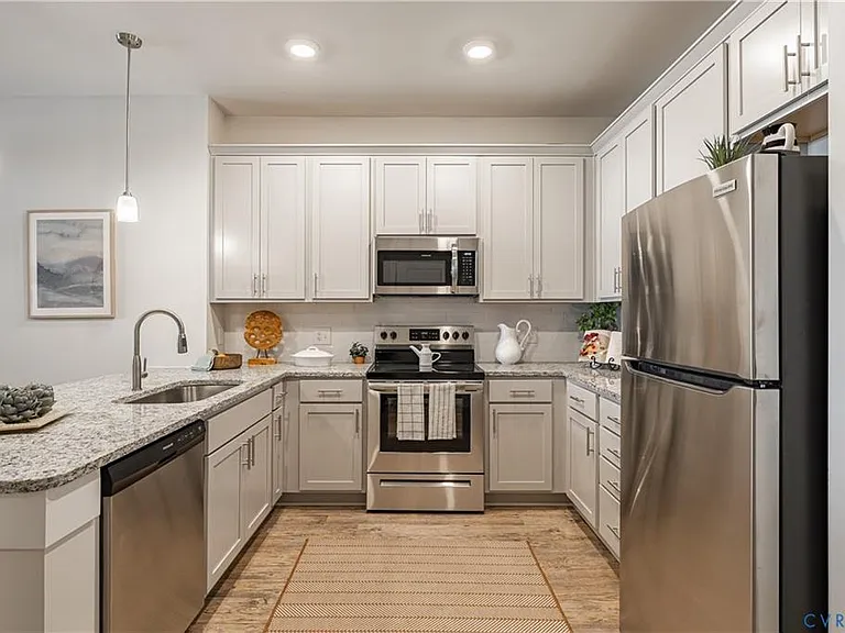 10526 Stony Bluff Dr #203 — Photo 10