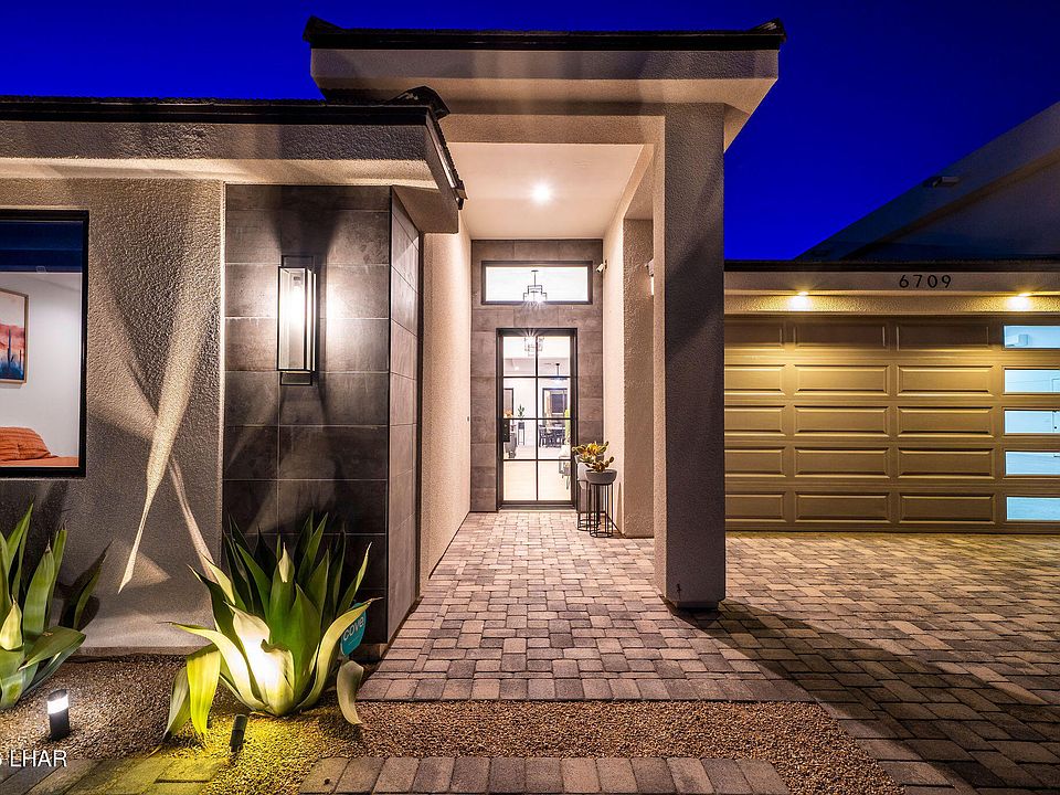 6709 Calle De La Luna, Lake Havasu City, AZ 86406 | Zillow