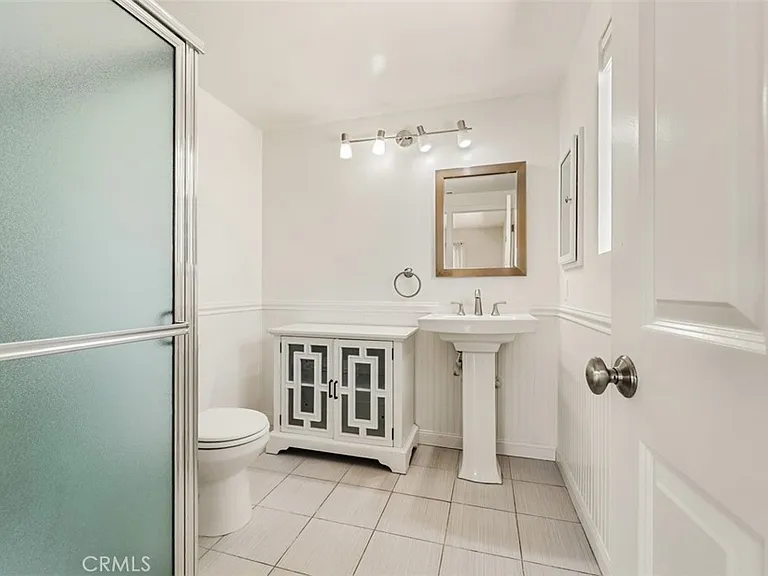 23932 Flores Ave — Photo 29
