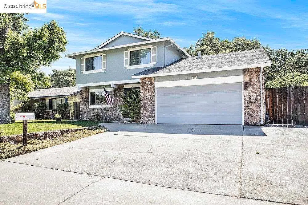 3613 Gallagher Cir photo 1