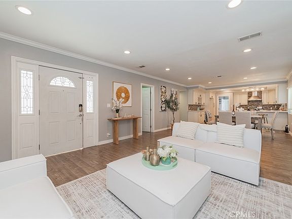 5th image of 9163 Duarte Rd