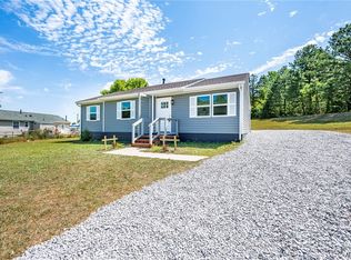 641 Leefield Dr, Petersburg, VA 23803