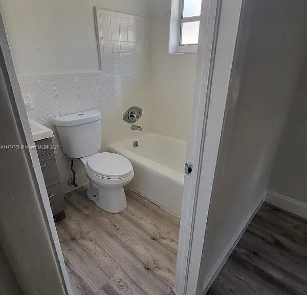 1512 NE 109th St #1512 — Photo 10