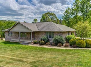 19 Shadow Brook Dr, Candler, NC 28715