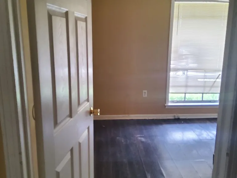 2771 Northmeade Ave — Photo 12
