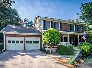 1934 Emerson Lake Cir, Snellville, GA 30078