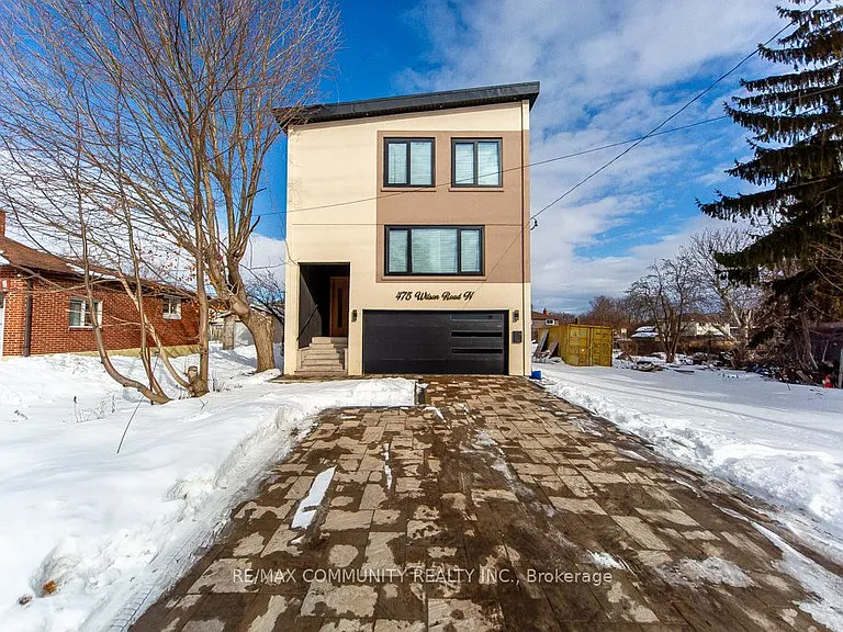 475 Wilson Rd N — Photo 1
