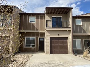 5801 Victoria Ave UNIT H, Williston, ND 58801