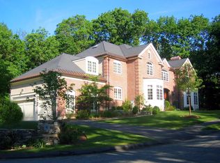 8 Sudbury Rd, Wellesley, MA 02481