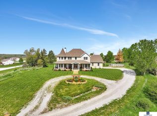 1430 Westfork Dr, Raymond, NE 68428