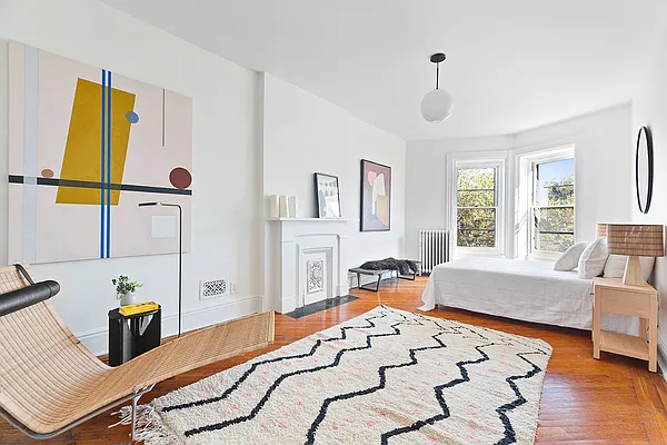 Sold by Compass | media 12