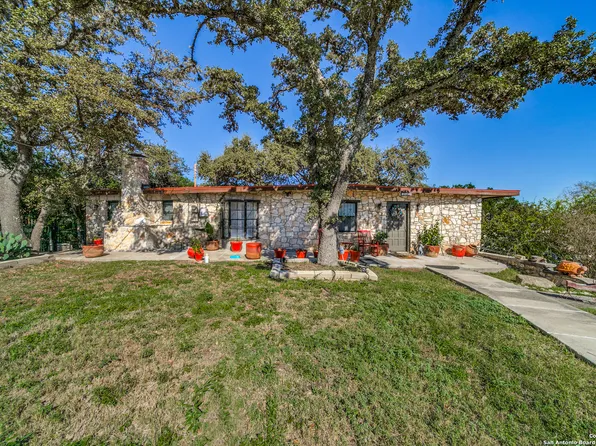 5001 INGRAM RD, San Antonio, TX 78228